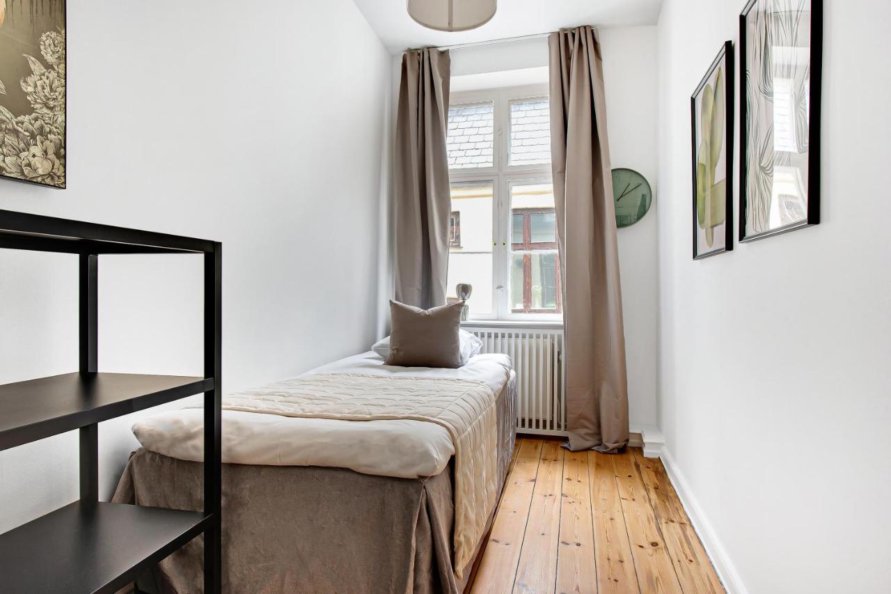 Sanders Square - Spacious Six-Bedroom Apartment Near Amalienborg Köpenhamn Exteriör bild